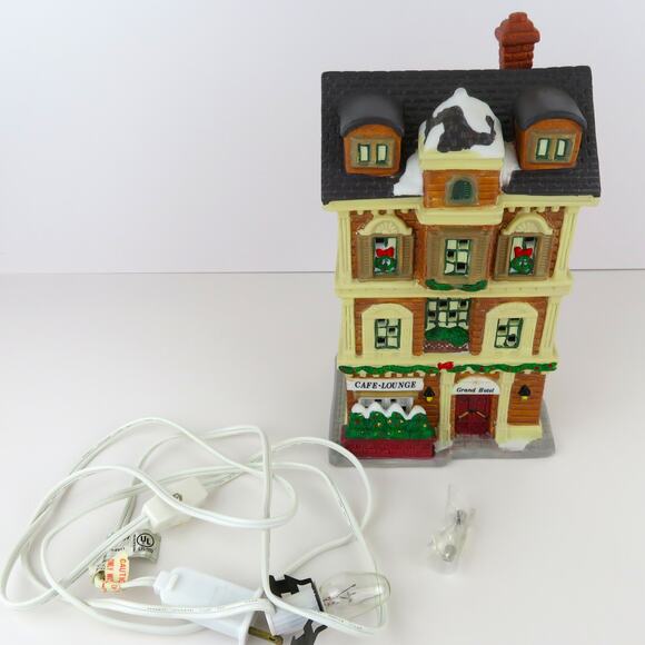 Dickens Keepsake Porcelain Lighted House Grand Hotel Café Lounge w/ Box 1994 - Picture 12 of 16